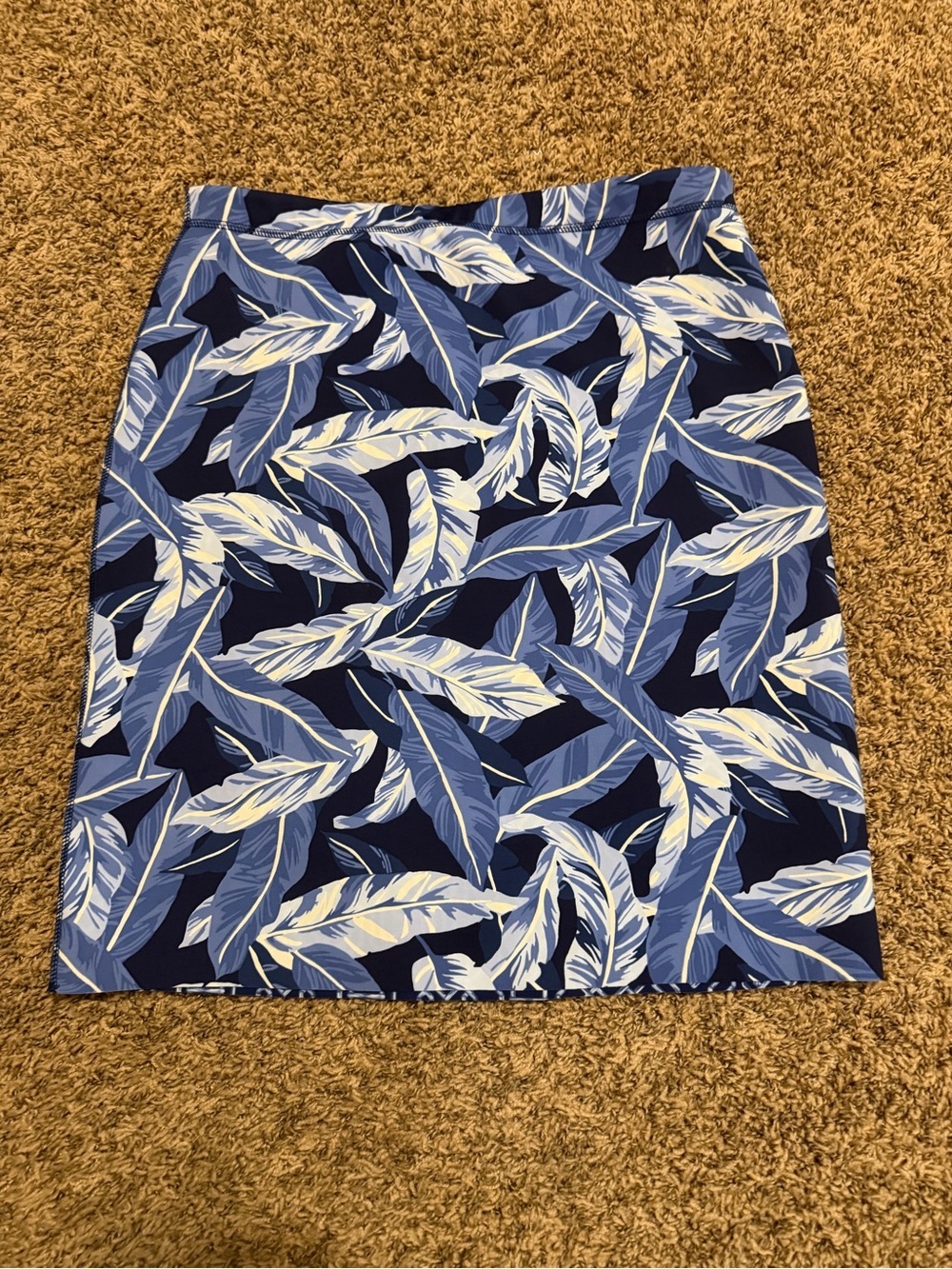 Women's Navy Leaf-Print Pencil Skirt